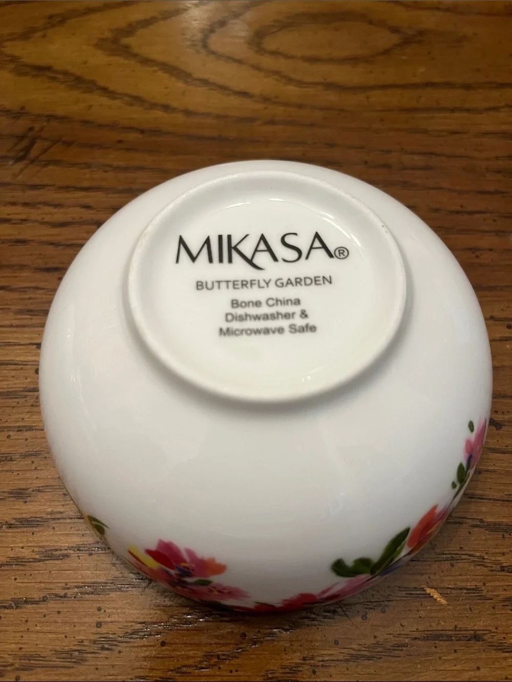 Set of 3 White Ceramic Bowls with Floral & Butterfly Pattern‎
